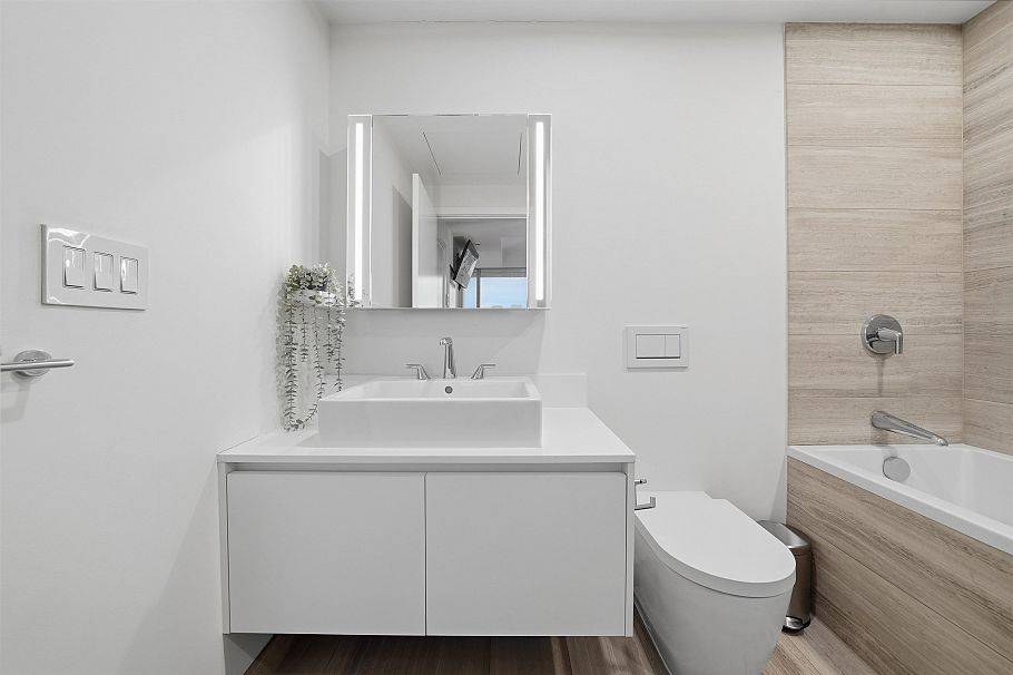 2506 1480 Howe Street Vancouver, BC - 18