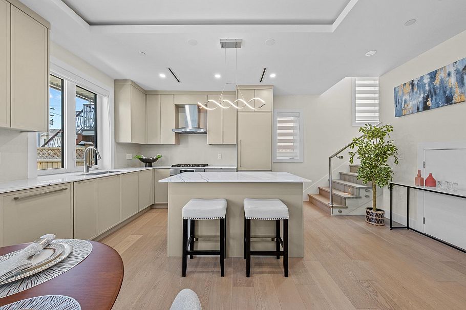 2 4650 Gothard Street Vancouver, BC - 7