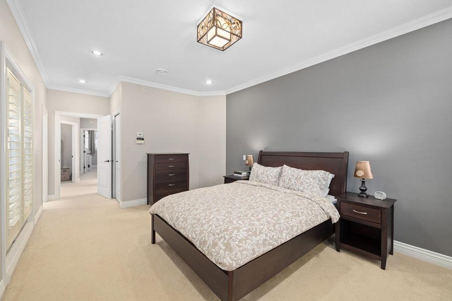 8291 Laurel Street Vancouver, BC - 19