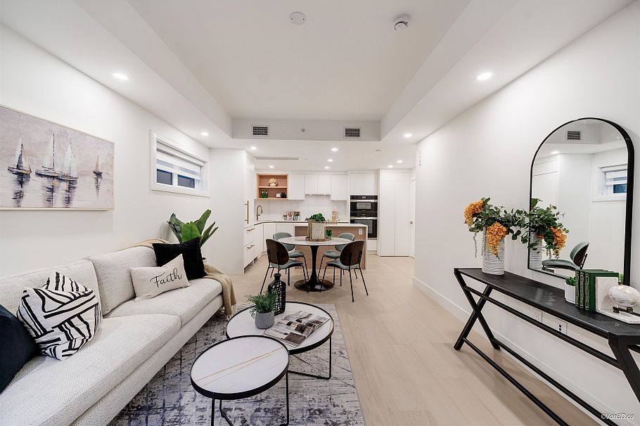 105 918 W 32nd Avenue Vancouver, BC - 1