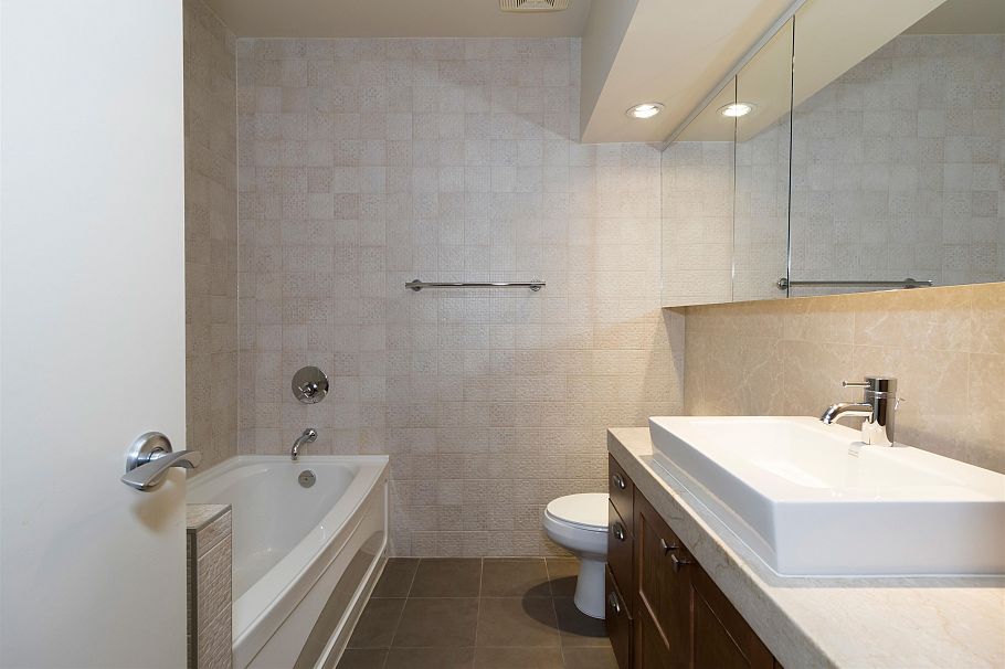 615 1333 W Georgia Street Vancouver, BC - 22