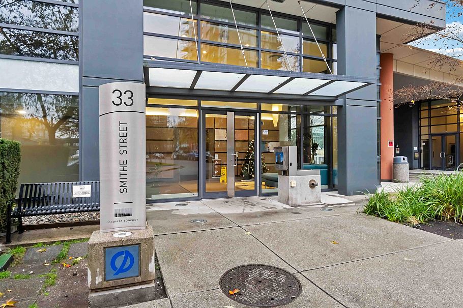2303 33 Smithe Street Vancouver, BC - 24