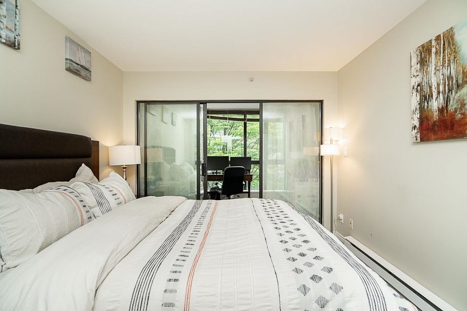 304 488 Helmcken Street Vancouver, BC - 21