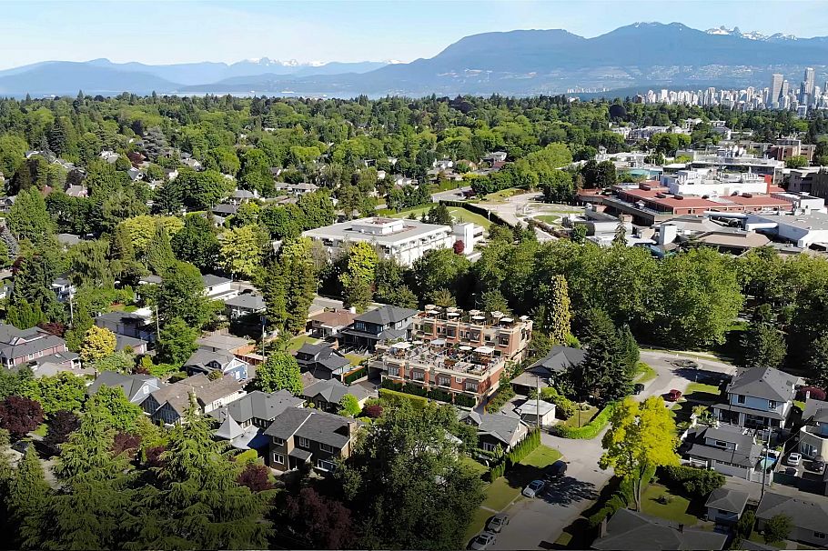 208 918 W 32nd Avenue Vancouver, BC - 34