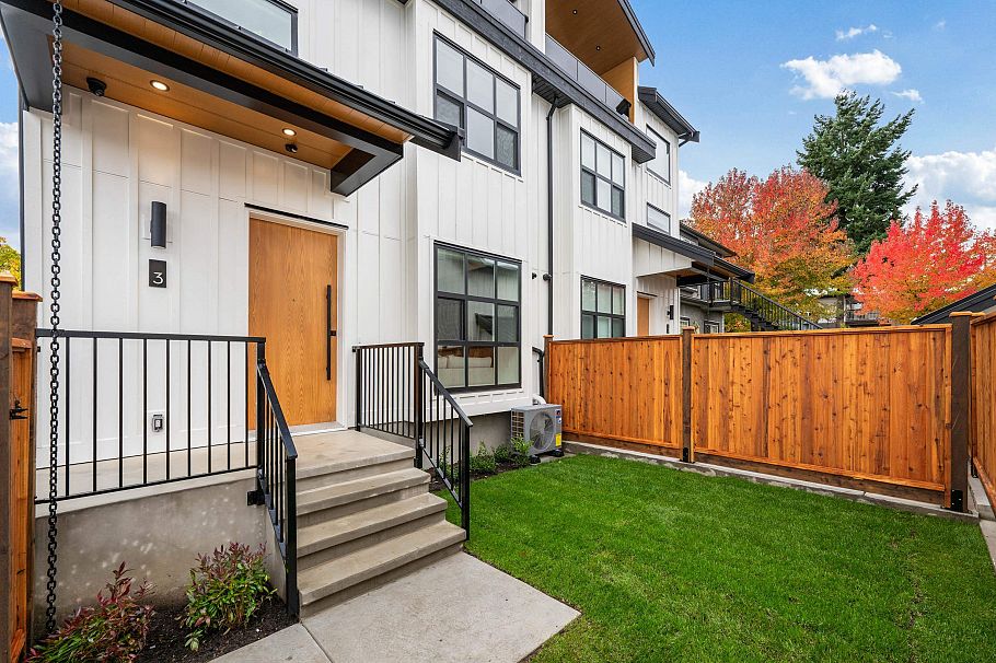 3 3065 Charles Street Vancouver, BC - 5