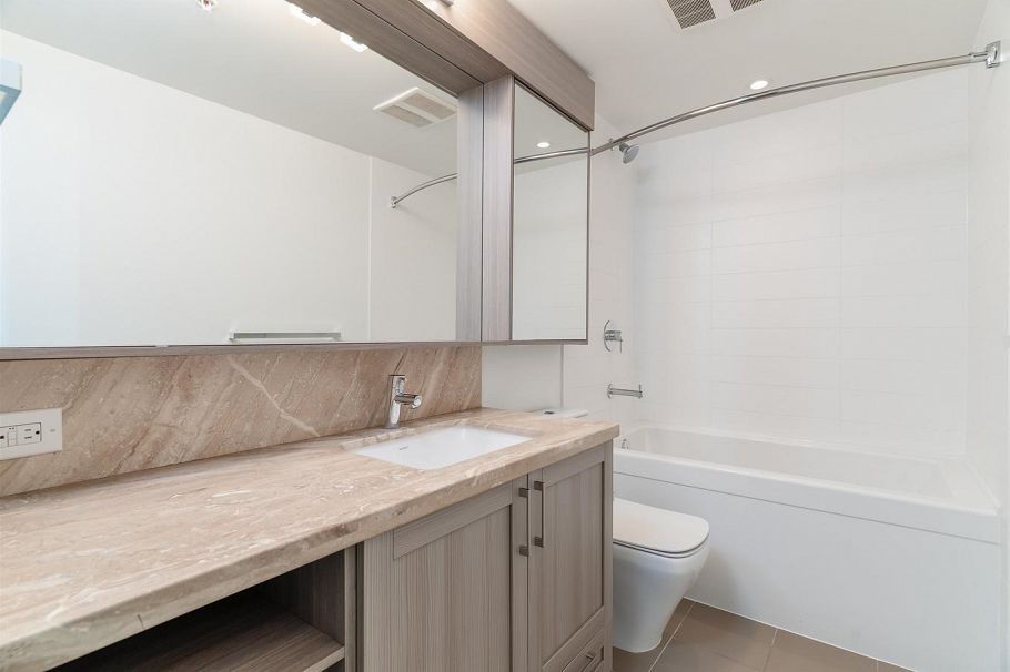 504 5598 Ormidale Street Vancouver, BC - 18