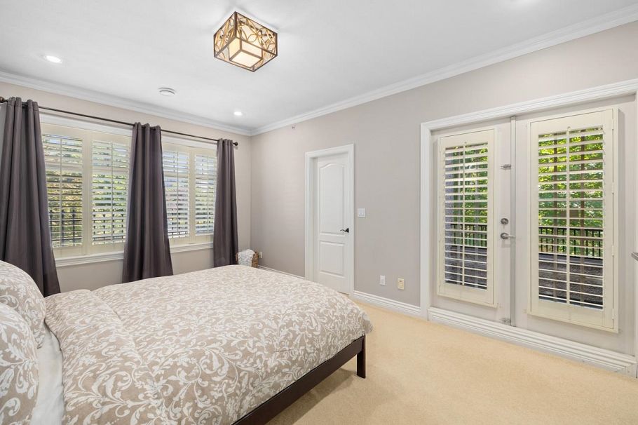 8291 Laurel Street Vancouver, BC - 18