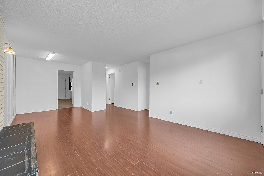 7511 Main Street Vancouver, BC - 26