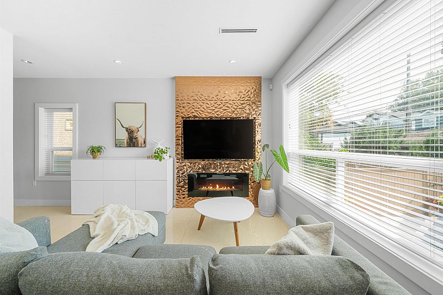 3448 Pandora Street Vancouver, BC - 4