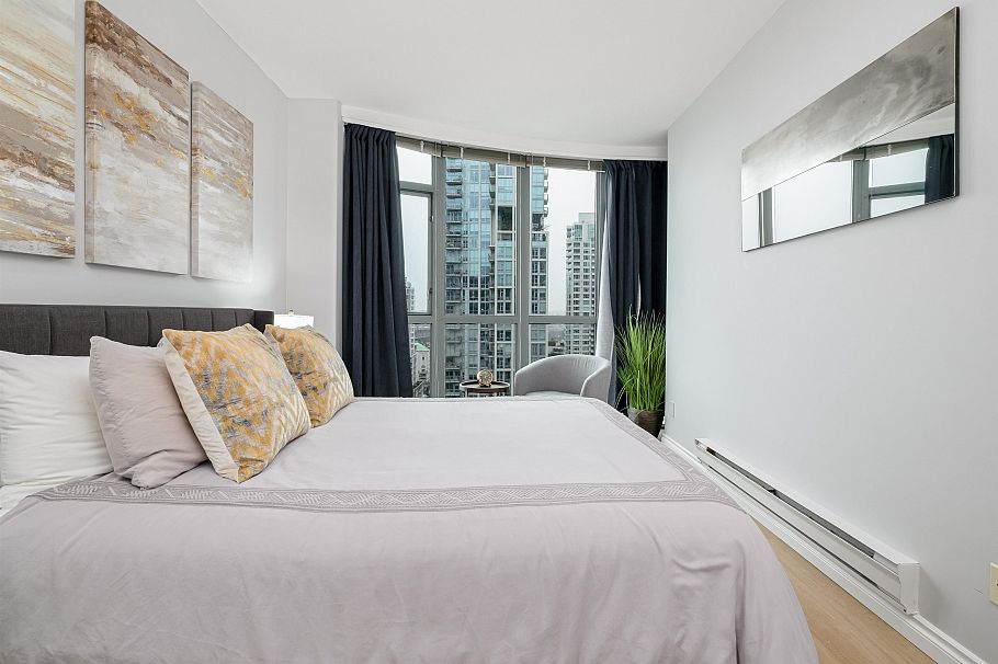 1105 1383 Howe Street Vancouver, BC - 13