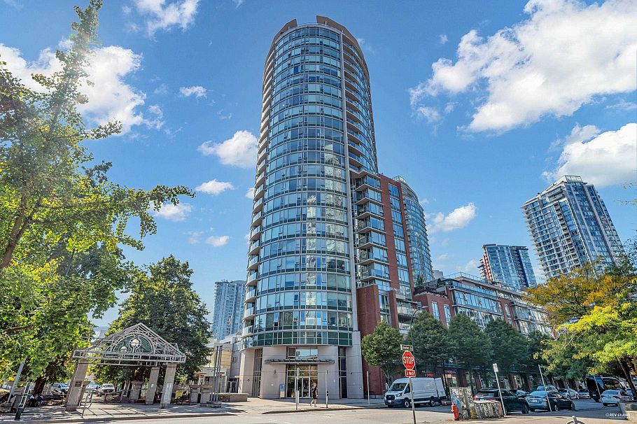 703 58 Keefer Place Vancouver, BC - 31