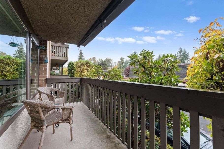 1019 Old Lillooet Road North Vancouver, BC - 15