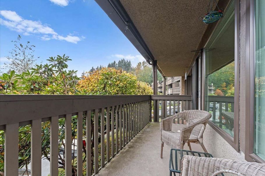 1019 Old Lillooet Road North Vancouver, BC - 16