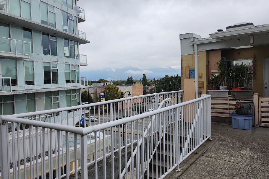 423 2238 Kingsway Vancouver, BC - 3