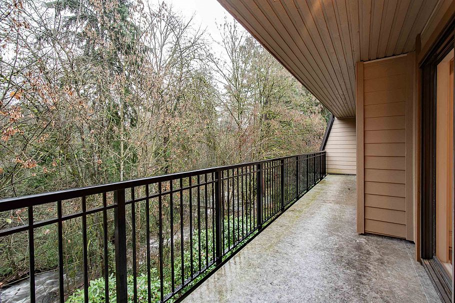 307 1385 Draycott Road North Vancouver, BC - 26