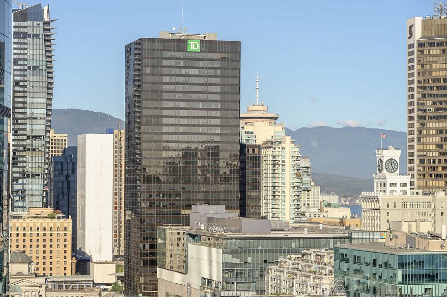 2005 1050 Burrard Street Vancouver, BC - 21