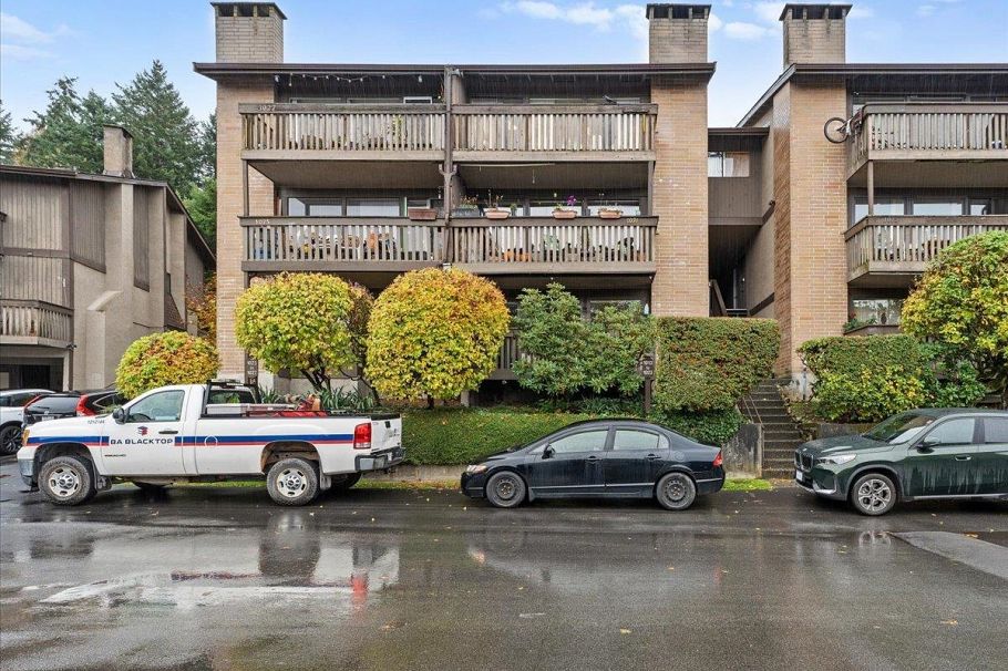 1019 Old Lillooet Road North Vancouver, BC - 2