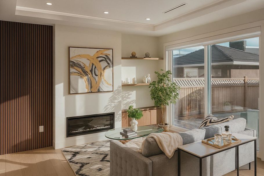 2 4650 Gothard Street Vancouver, BC - 5