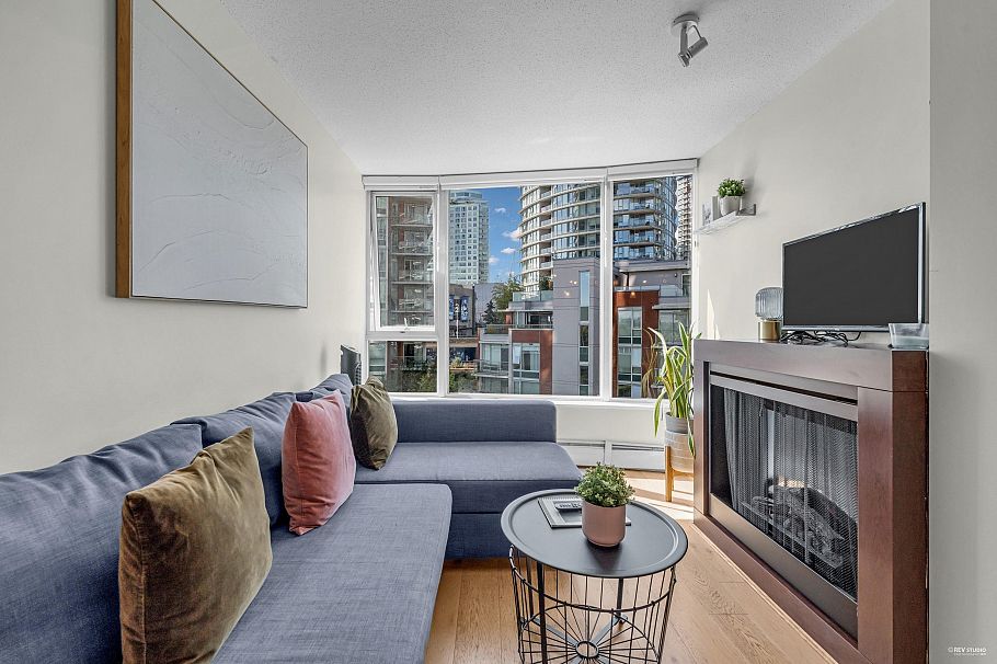 703 58 Keefer Place Vancouver, BC - 3