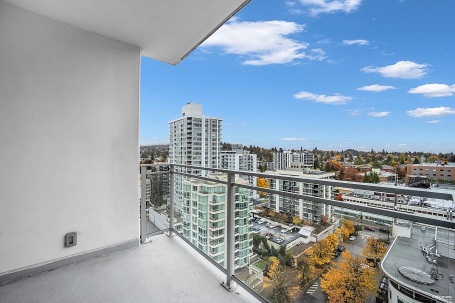 1610 125 E 14th Street North Vancouver, BC - 28