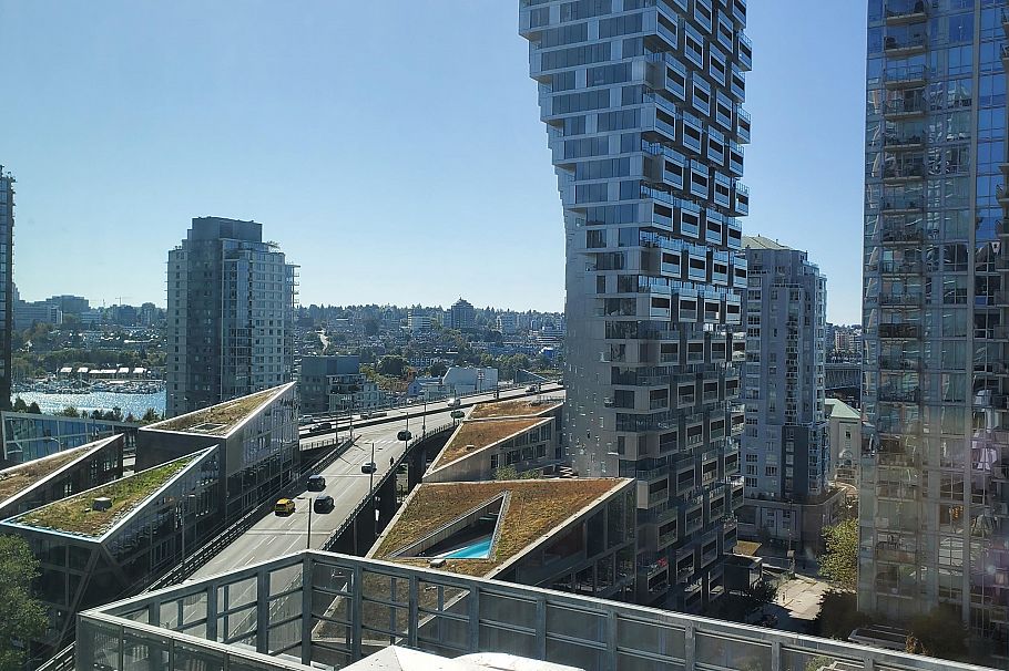 1105 1383 Howe Street Vancouver, BC - 24