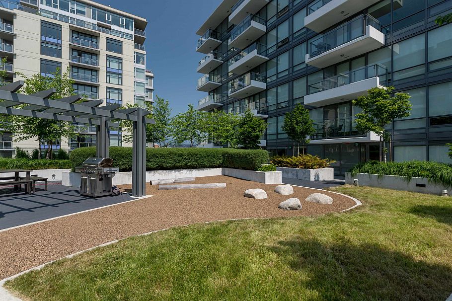 208 1788 Columbia Street Vancouver, BC - 27