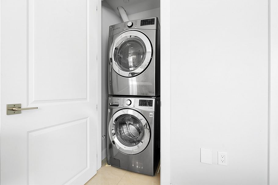 3448 Pandora Street Vancouver, BC - 11