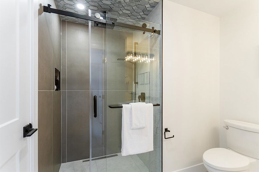 1922 William Street Vancouver, BC - 16