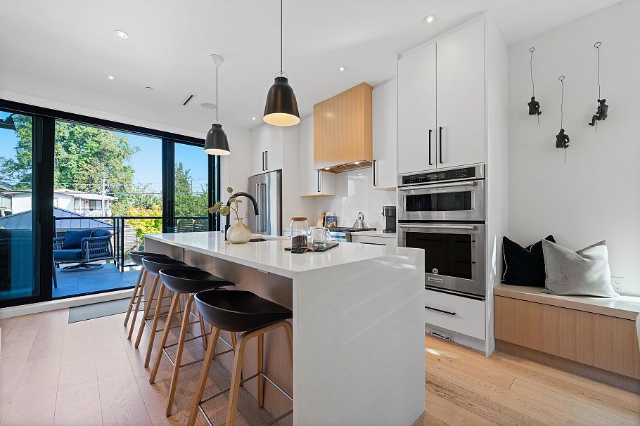 575 E 22nd Avenue Vancouver, BC - 10