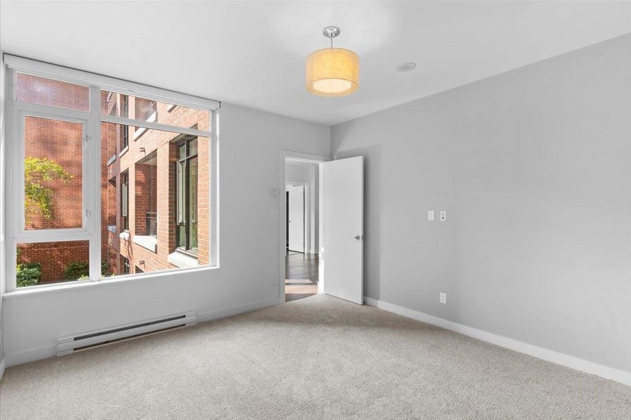 201 2321 Scotia Street Vancouver, BC - 16