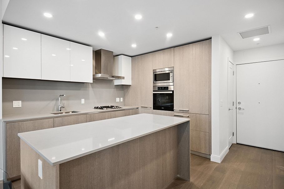 203 4932 Cambie Street Vancouver, BC - 10