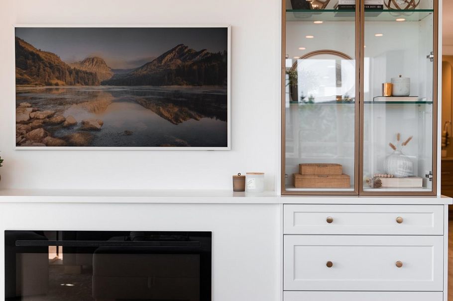 605 2325 Emery Court North Vancouver, BC - 2