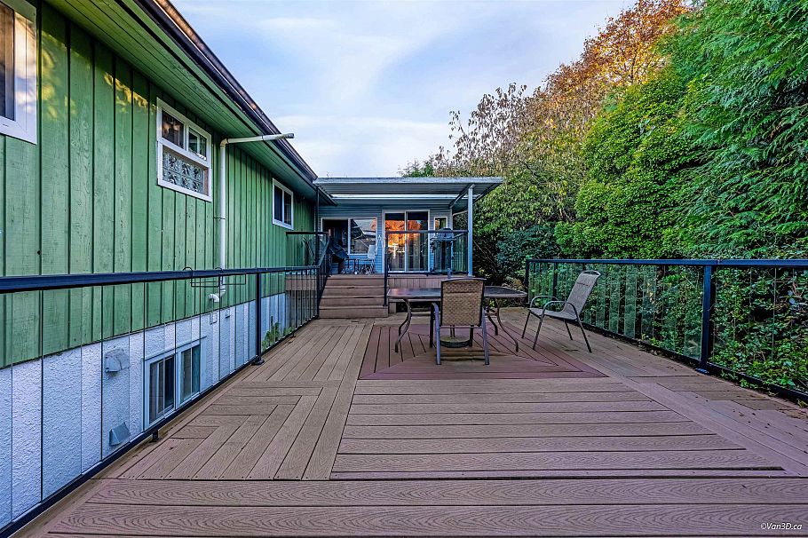 465 Felton Road North Vancouver, BC - 18