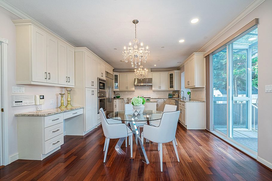 4255 W 15th Avenue Vancouver, BC - 13