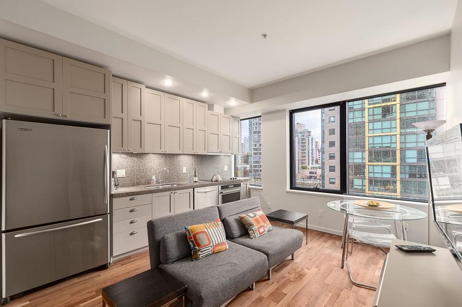 913 1333 W Georgia Street Vancouver, BC - 6