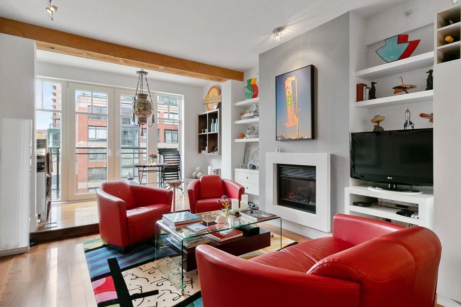 301 1275 Hamilton Street Vancouver, BC - 1