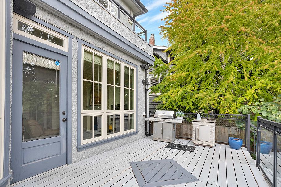 4038 W 33rd Avenue Vancouver, BC - 30