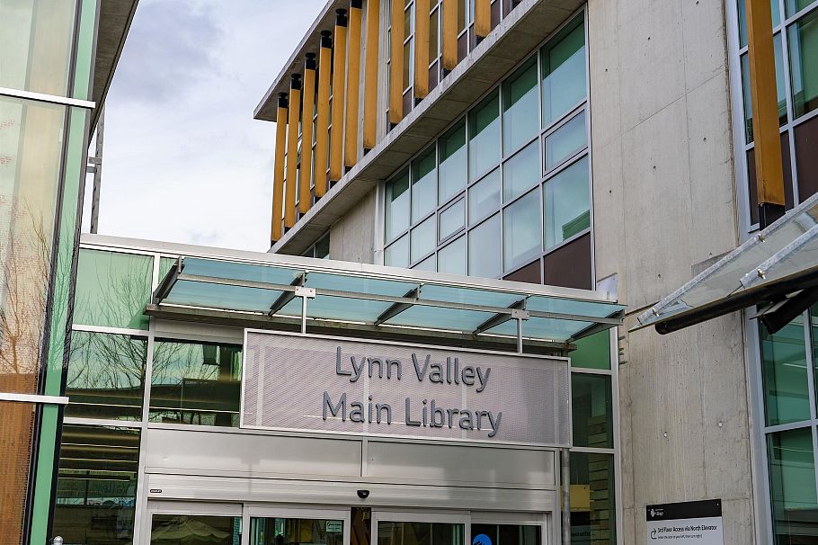 307 1385 Draycott Road North Vancouver, BC - 30