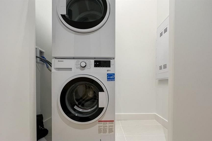 506 1365 Davie Street Vancouver, BC - 13