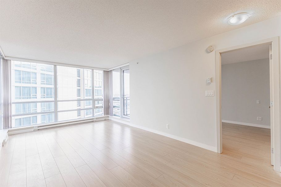 1202 3111 Corvette Way Richmond, BC - 6