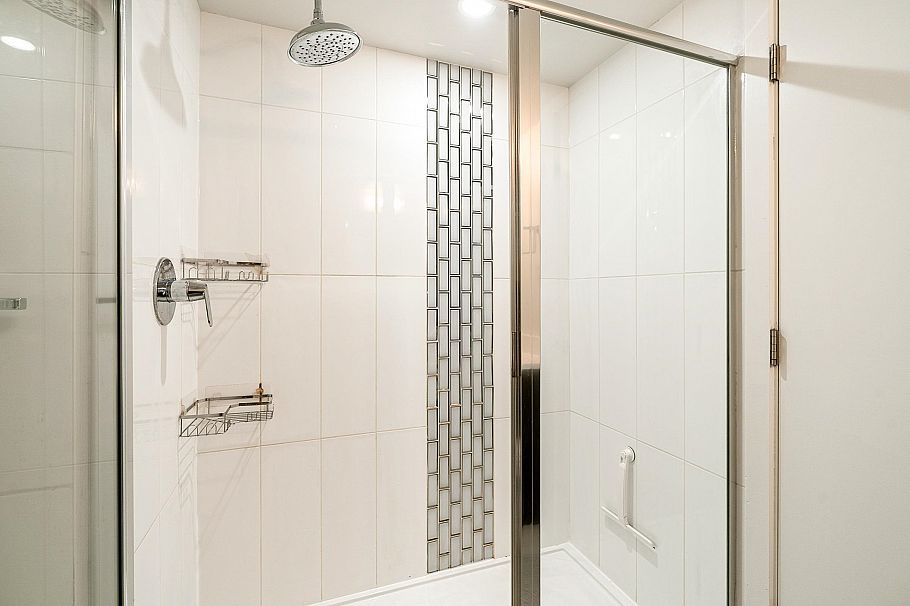 305 2477 Carolina Street Vancouver, BC - 14