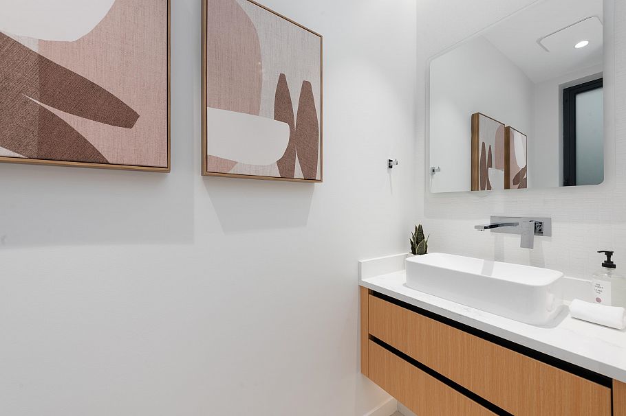 2 1595 W 66th Avenue Vancouver, BC - 14