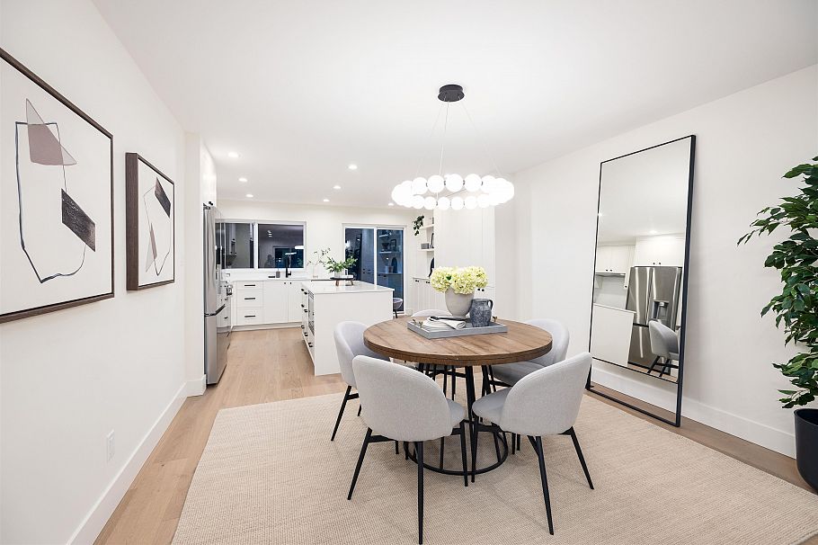 2654 Masefield Road North Vancouver, BC - 10