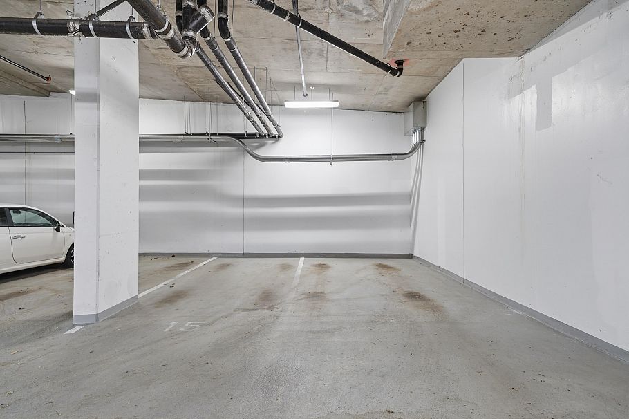 408 135 W 2nd Street North Vancouver, BC - 29