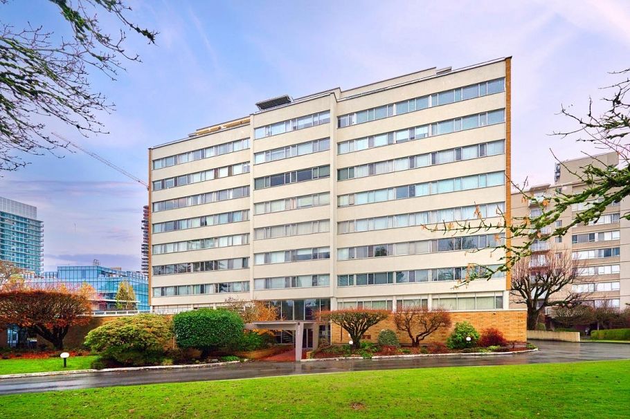 205 5926 Tisdall Street Vancouver, BC - 1