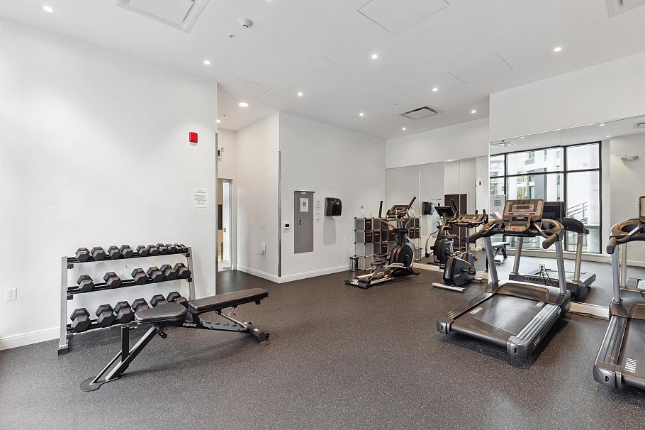 203 4932 Cambie Street Vancouver, BC - 23