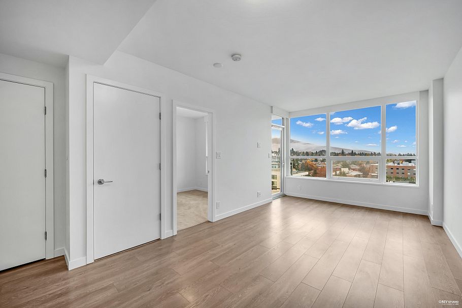 1610 125 E 14th Street North Vancouver, BC - 12