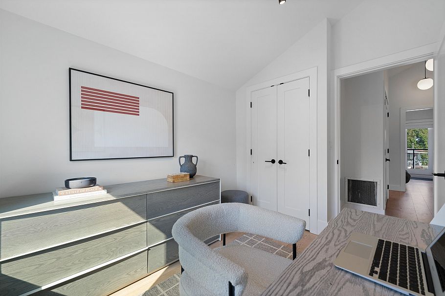 575 E 22nd Avenue Vancouver, BC - 20