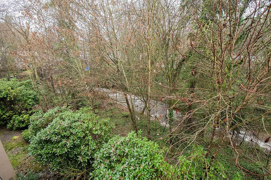 307 1385 Draycott Road North Vancouver, BC - 7