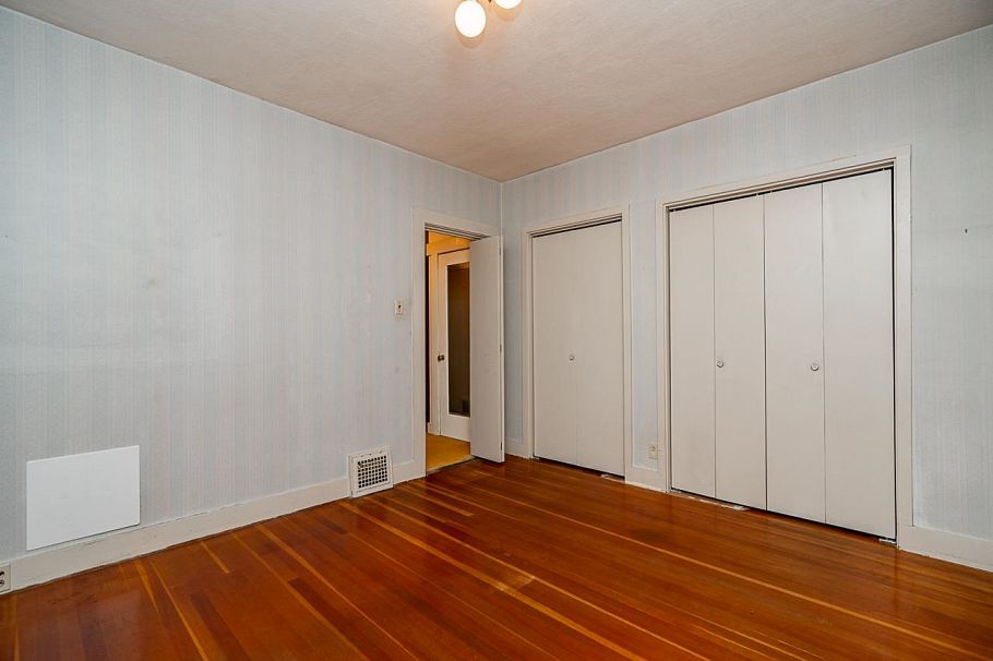 1204 Grand Boulevard North Vancouver, BC - 17